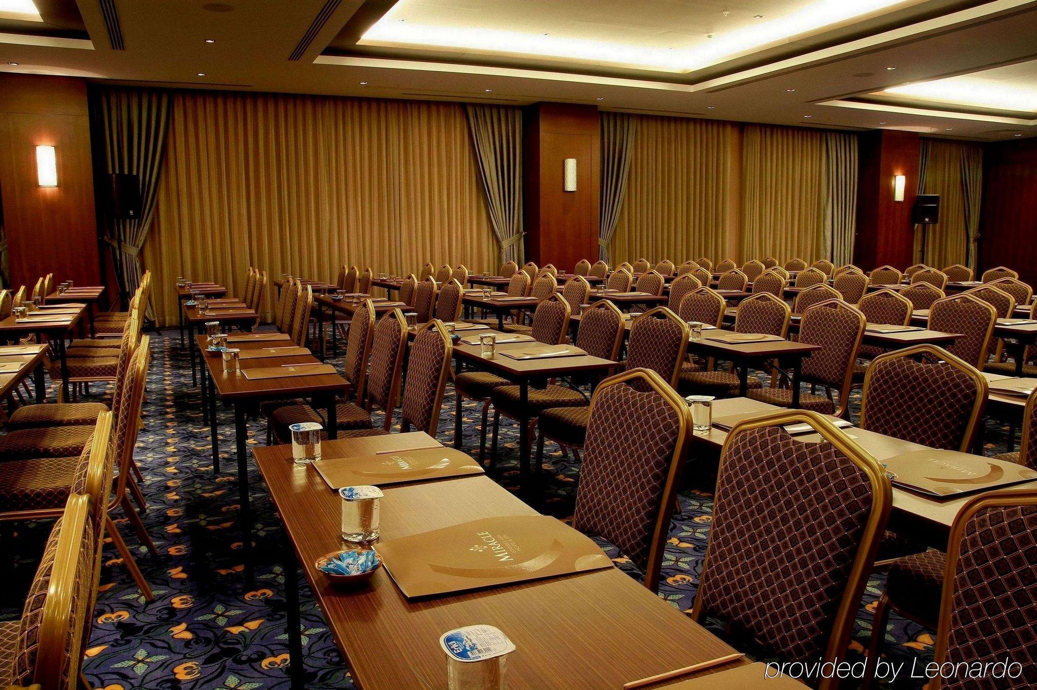 Miracle Istanbul Asia Airport Hotel & Spa Εξωτερικό φωτογραφία A typical conference room