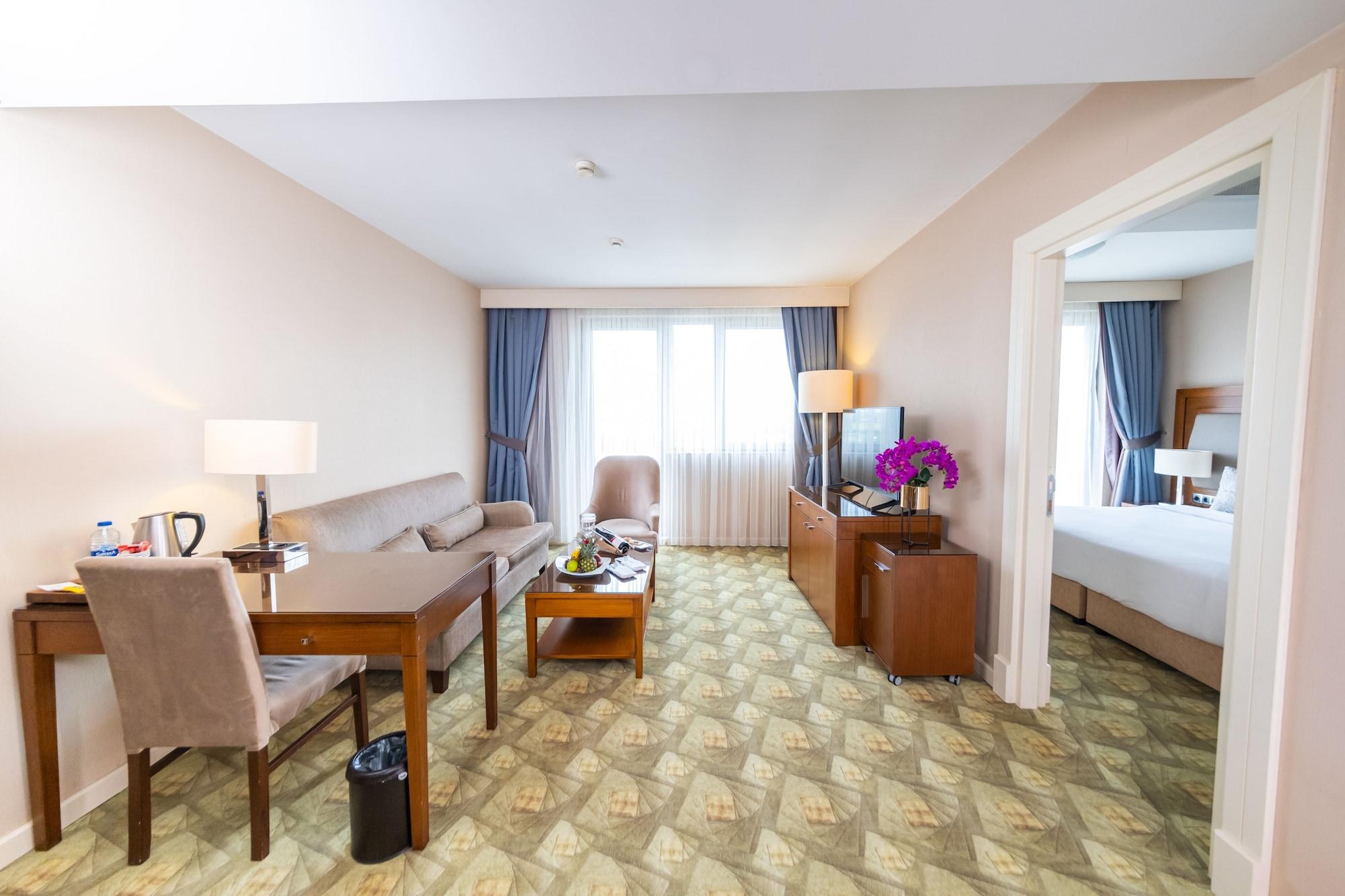 Miracle Istanbul Asia Airport Hotel & Spa Εξωτερικό φωτογραφία A suite at the hotel