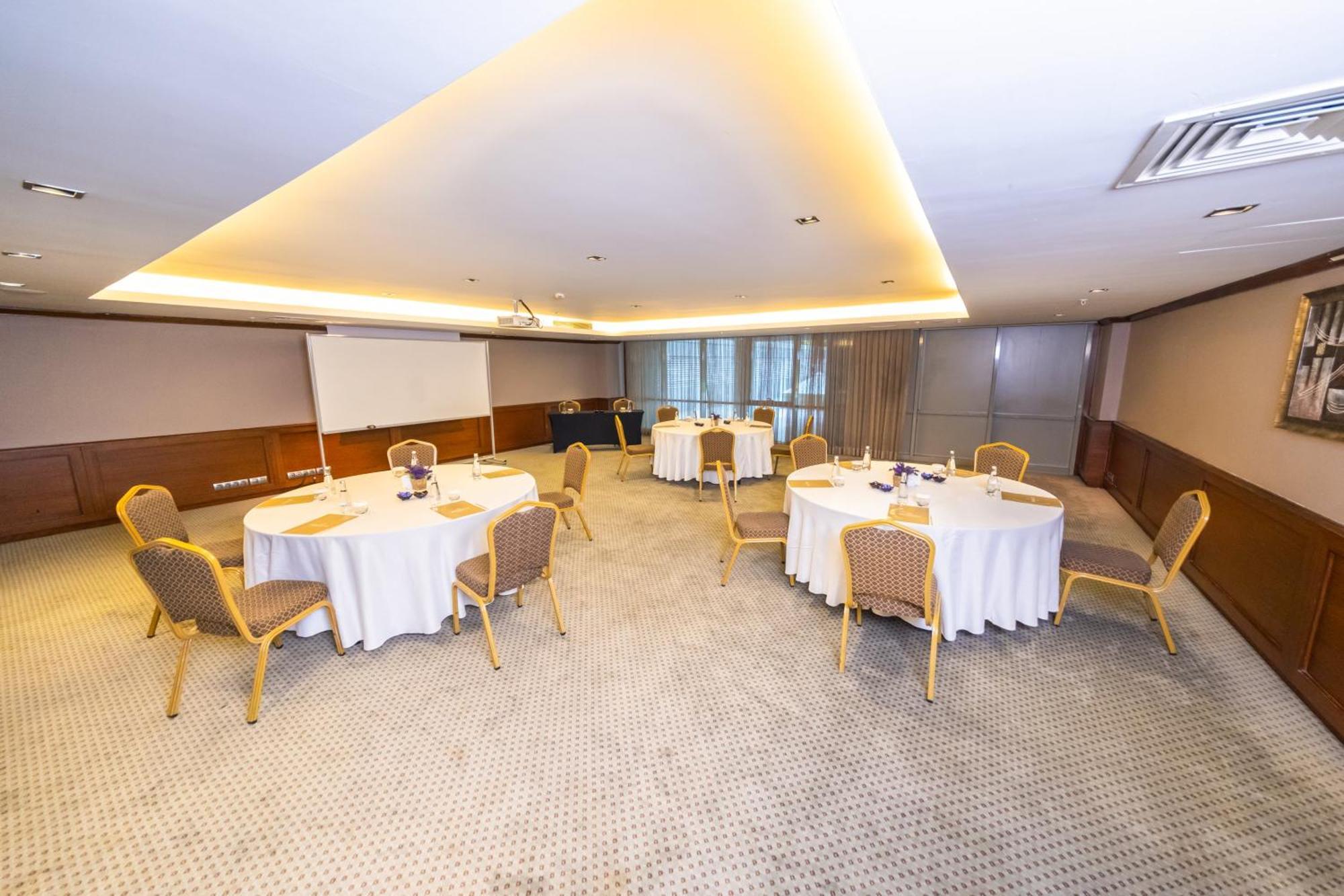 Miracle Istanbul Asia Airport Hotel & Spa Εξωτερικό φωτογραφία Meeting room